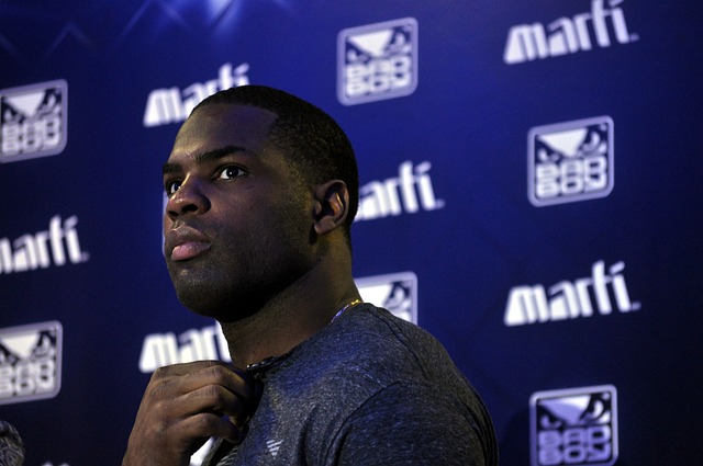 主教练哈维 主教练哈维